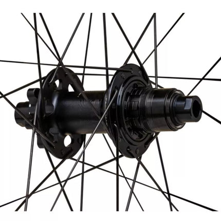 WTB Galinis Ratas CZR i30x29'' 148x112 28 6 varžtų XDR