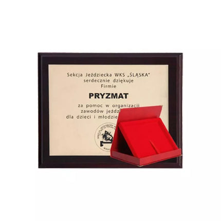 Plastic backing with engraved laminate + case 275x220 mm