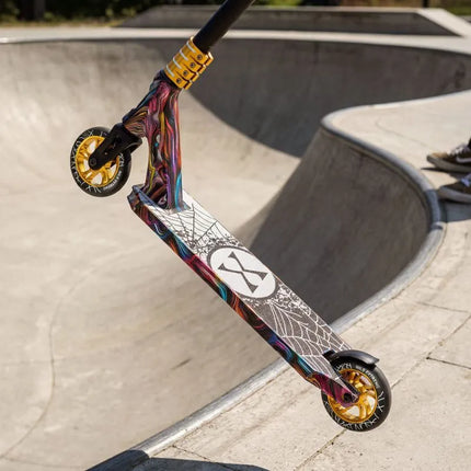 HS221 SPIDER TRICK SCOOTER NILS EXTREME
