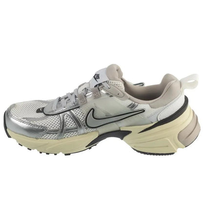 Nike V2K Run FD0736-100 White 35.5