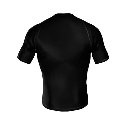 The "Team" compression rashguard is made of DBX MORE DRY M material.