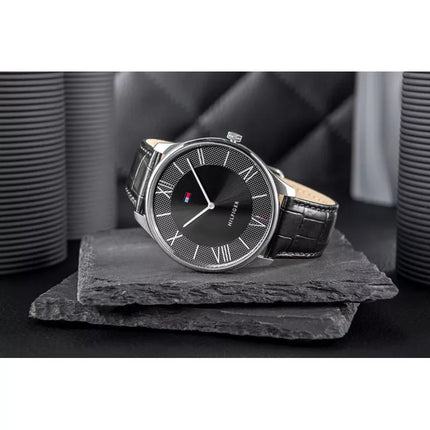 Tommy Hilfiger Becker Vyriškas laikrodis 1710516 su dėžute