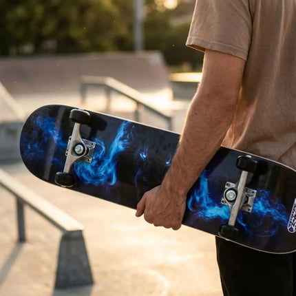 LION BEST SPORTING WOODEN SKATEBOARD