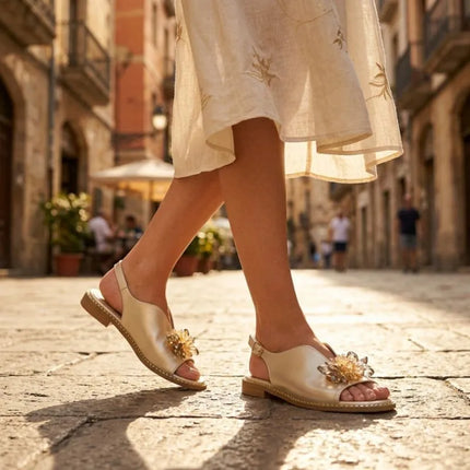 Women's flat leather sandals with crystals, gold, S.Barski 61-6004