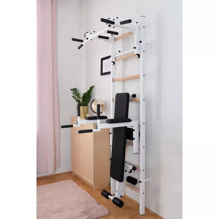Medinė ir metalinė gimnastikos sienelė su skersiniu, suoliuku ir priedais BenchK 233W