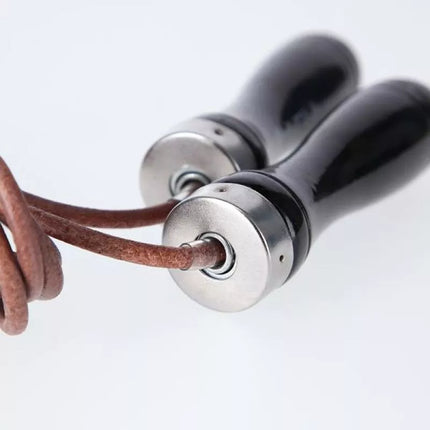 SK43 ODIŲ TRENIRUOKLIS SU RANKENOMIS HMS 17-36-043