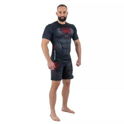 The "Snake" compression Rashguard shirt is made of DBX MORE DRY M material.