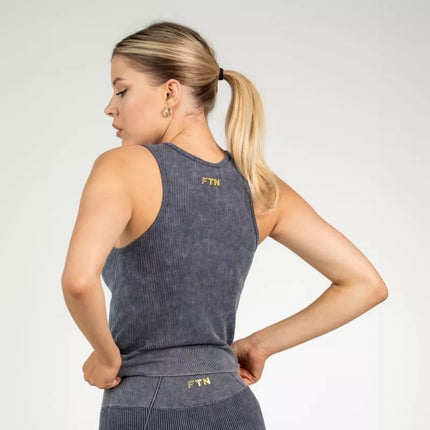 Women's Sleeveless Fit SEAMLESS Top