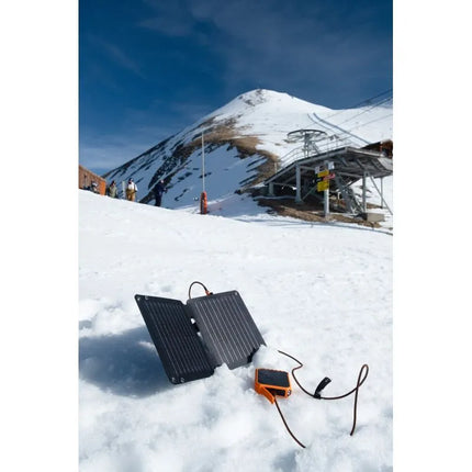 Xtorm XR2S14 Mobile Device Charger Universal Black Solar Outdoor