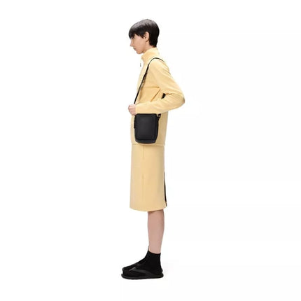Rains REPORTER BOX BAG W3 14920 01 JUODA