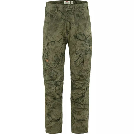 Fjällräven Barents Pro Hydratic kelnės vyrams, žalios su kamufliažu - Gili miško spalva (F90228-626-662)