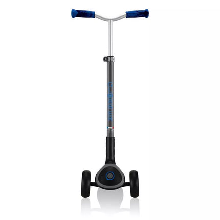 Globber Master Prime 3 ratų paspirtukas / Juoda - tamsiai mėlyna 664-100