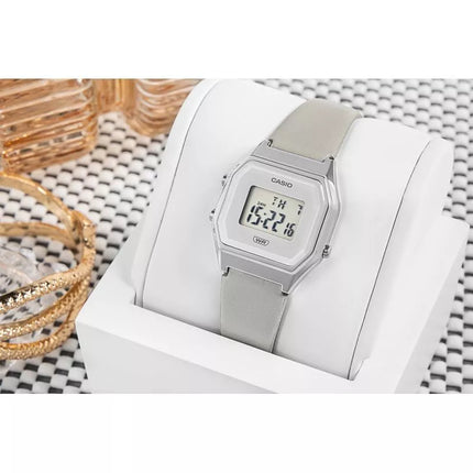 CASIO Klasikinis LA680WEL-8EF Laikrodis moterims + Dėžutė