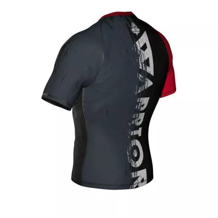The "Wolf" compression rashguard is made of DBX MORE DRY XL material.
