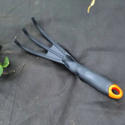 CLAWS GARDEN CULTIVATOR