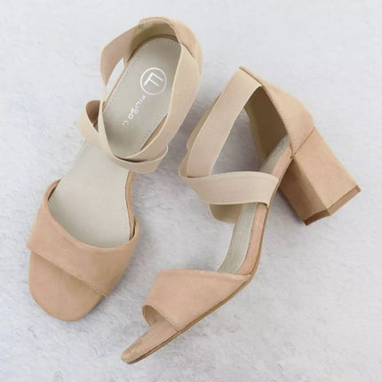 Moteriškos smėlio spalvos slip-on basutės su blokinio tipo kulnu, Filippo DS6920