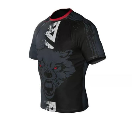 The "Wolf" compression rashguard is made of DBX MORE DRY XL material.