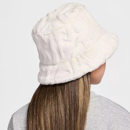 Nike APEX insulated hat kids FZ3061-030