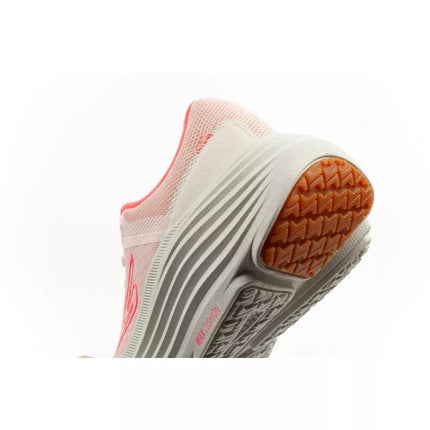 Skechers Max Cushioning Moteriški bėgimo bateliai Šviesiai rožiniai