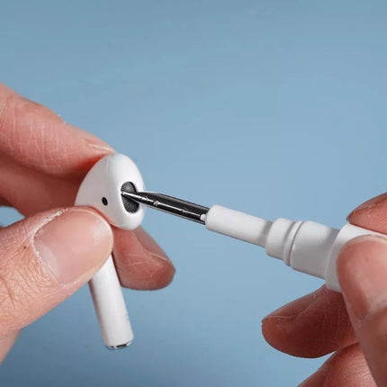 AirPods cleaning kit - white