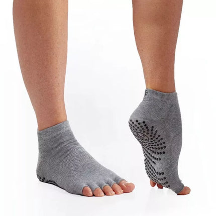 GAIAM 63708 Non-Slip Toeless Yoga Socks