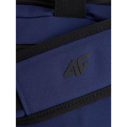 Sports bag (25 l) with shoe pocket 4F 4FWMM00ATBAU031-31S