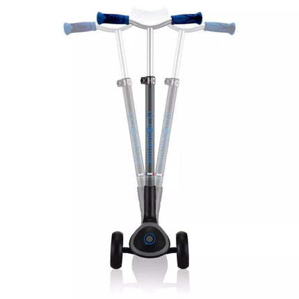 Globber Master Prime 3 ratų paspirtukas / Juoda - tamsiai mėlyna 664-100