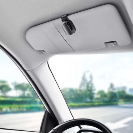 Baseus automobilinis akinių laikiklis-spaustukas juodas (ACYJN-B01)
