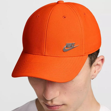 Nike Club Struktūruotos metalinės logotipo FB5371-819 kepuraitė
