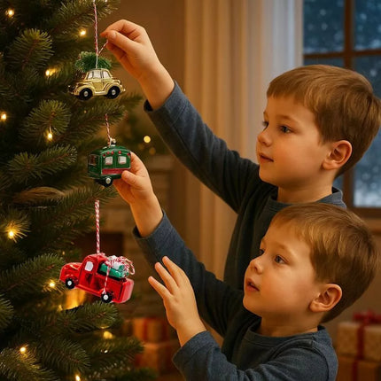 HANGING DECORATION BALL CARAVAN GREEN