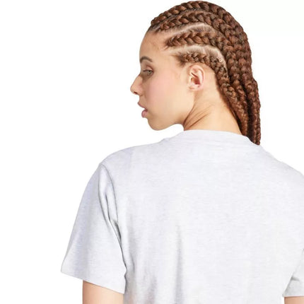 adidas Essentials marškinėliai su nedideliu logotipu JC5945