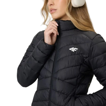 Moteriška striukė 4F F0855 giliai juoda 4FWSS26TDJAF0855 20S