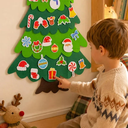 DIY CHRISTMAS TREE ADVENT CALENDAR