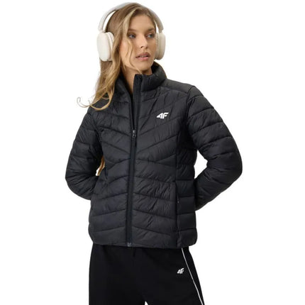 Moteriška striukė 4F F0855 giliai juoda 4FWSS26TDJAF0855 20S