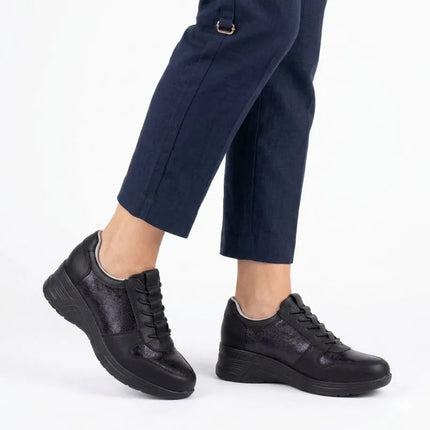 Women's sports shoes classic black M.Daszyński MR24129