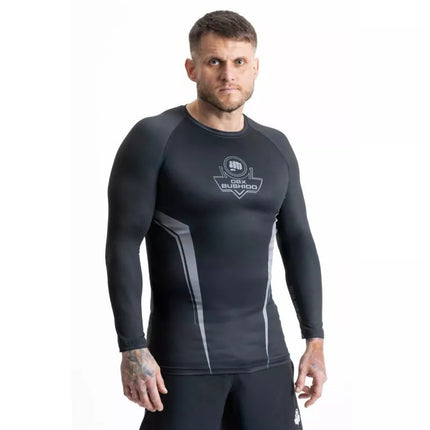 Pilki ilgomis rankovėmis rashguard su DBX Bushido logotipu