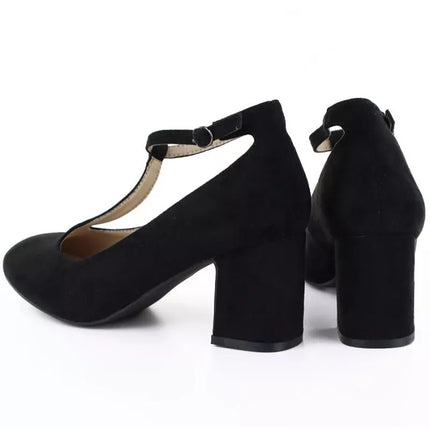 Black suede pumps with a strap, Mascara 834284