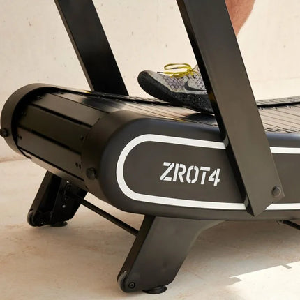 ZROT4 lenktas mechaninis bėgimo takelis BODYTONE