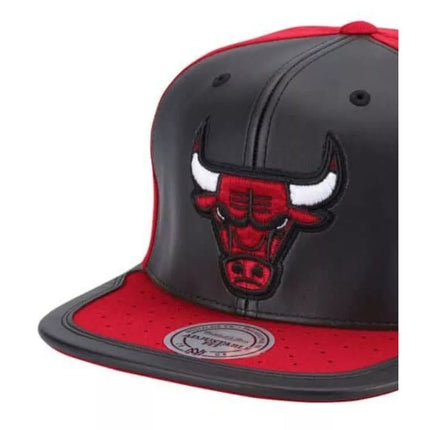 Mitchell & Ness NBA Chicago Bulls NBA Day One Snapback kepurė "Bulls" 6HSSMM19224-CBUBKRD