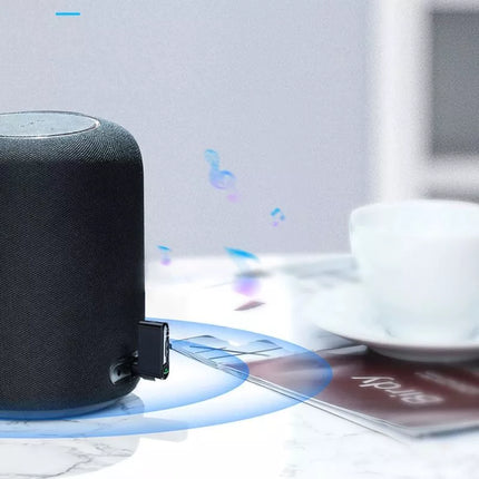 Baseus BSBA-02 (Tarptautinis leidimas) Bluetooth AUX siųstuvas - juodas