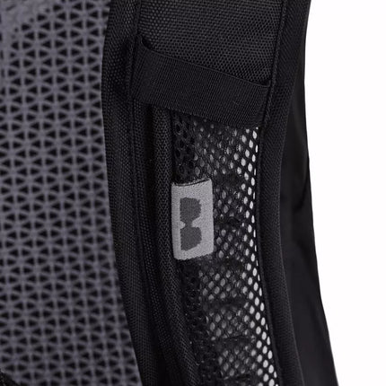 Deuter AC Lite 16 black hiking backpack