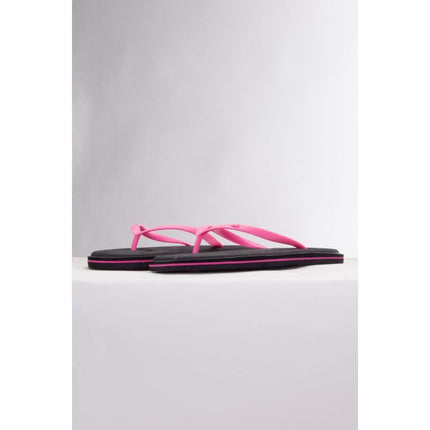 4F W 4FSS23FFLIF067BLACK flip-flops