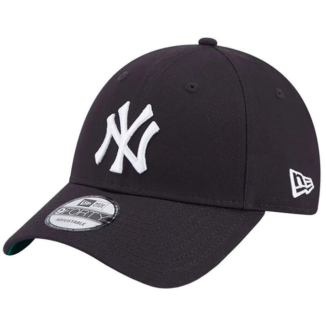 New Era 9FORTY New York Yankees kepuraitė su komandos ženkleliu šone 60364390