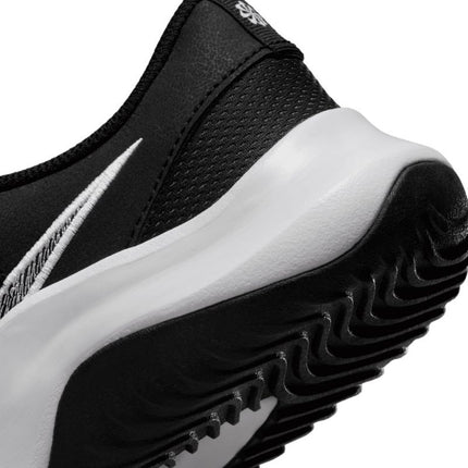Nike Legend Essential 3 Next Nature Vyriški batai DM1120-001