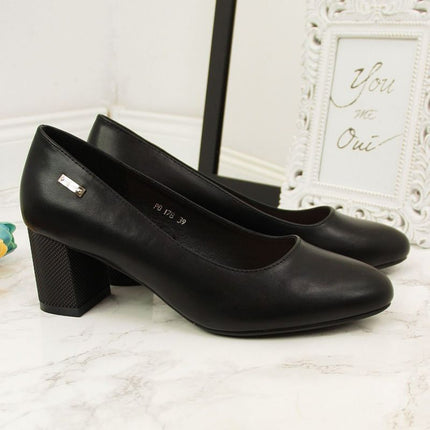 Sergio Leone W SK314A juodi zomšiniai bateliai ant dekoratyvinio blokinio kulno