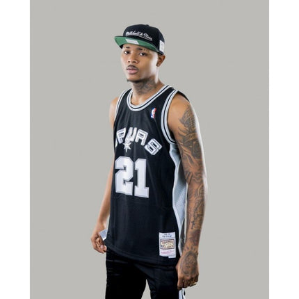 Mitchell & Ness NBA „Swingman“ San Antonio Spurs Tim Duncan marškinėliai SMJYGS18208-SASBLCK98TDU