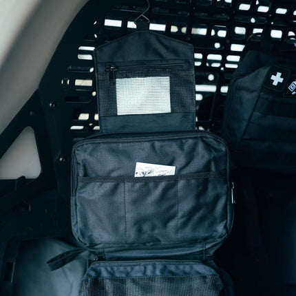 Kelioninė kosmetinė Offlander su pakabinimu OFF_CACC_06BK