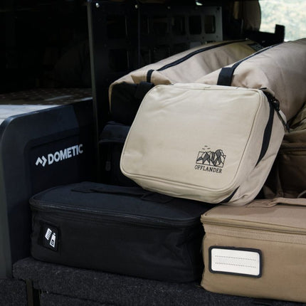 Offlander kosmetinė, pakabinamas organizatorius OFF_CACC_06KH