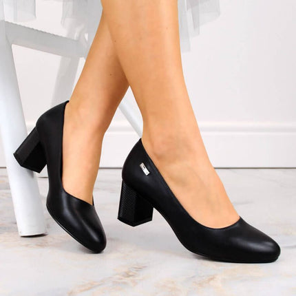 Sergio Leone W SK314A juodi zomšiniai bateliai ant dekoratyvinio blokinio kulno