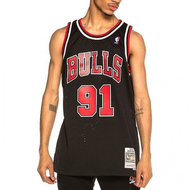 Mitchell & Ness Čikagos Bulls NBA Swingman Atsarginiai marškinėliai Bulls 97 Dennis Rodman SMJYGS18152-CBUBLCK97DRD